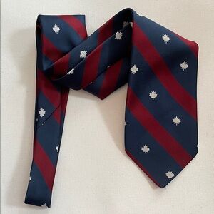 OLGA MARINA Vintage Men's Tie Navy, Burgundy & White Maple Leaf Design Canada
